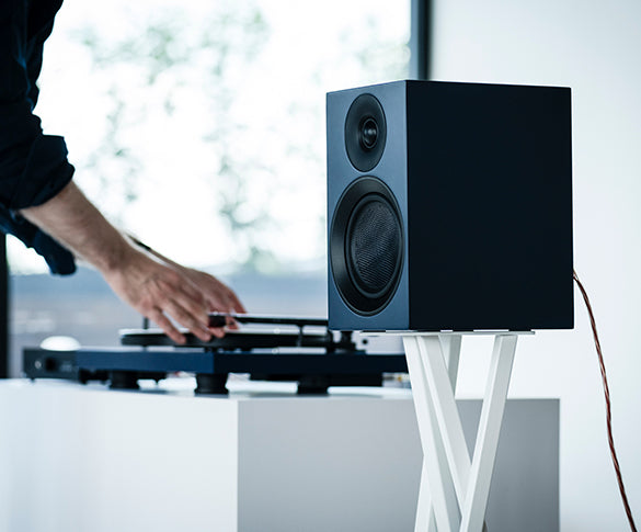 Waarom kraakt mijn speaker? Zo los jij het zelf op!